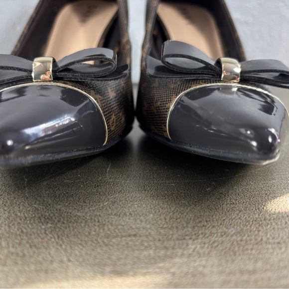 DKNY Patent Bow Monogrammed Pumps - Picture 10 of 14